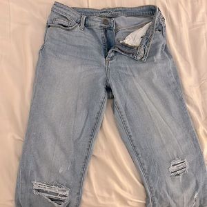 Light Wash Slightly Ripped Straight Jeans - Universal Thread - Size 6 / 28 / M